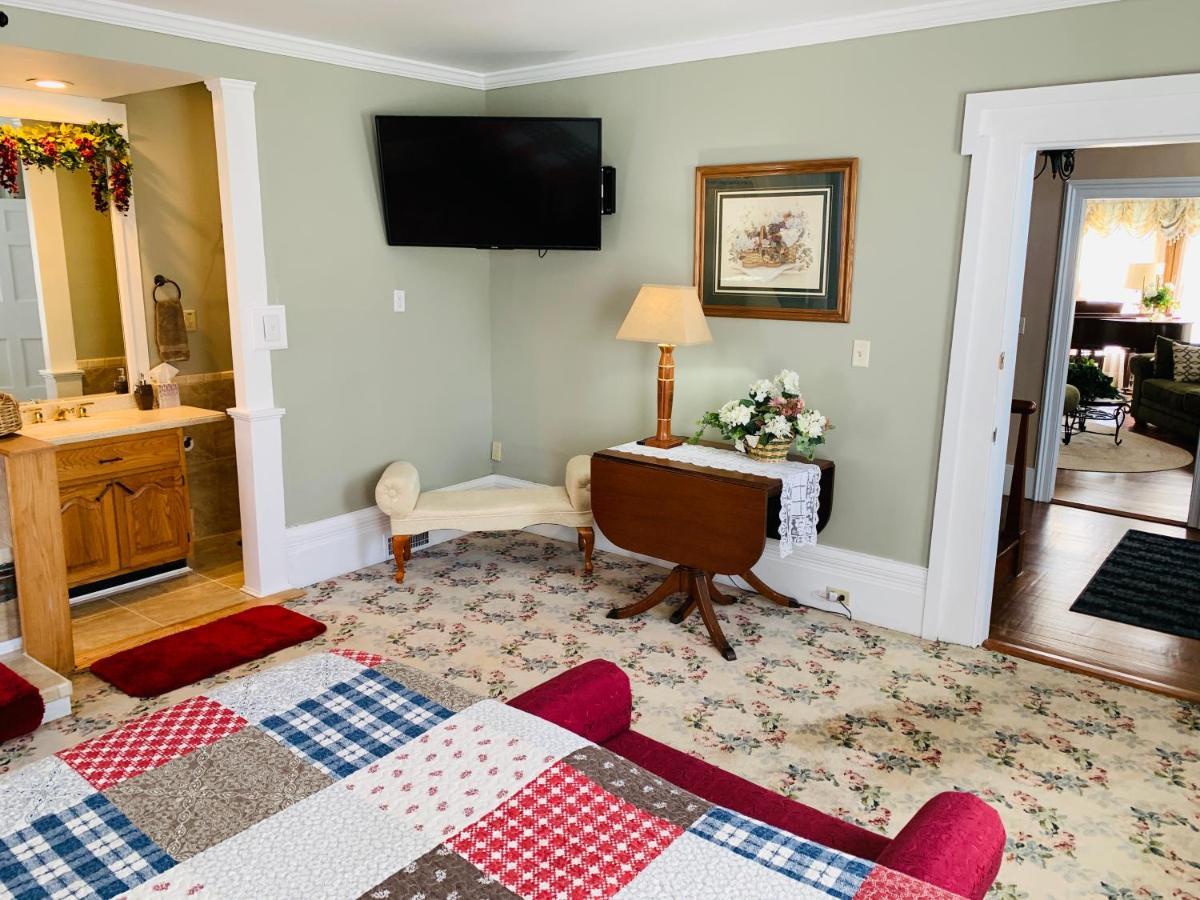 Centennial Inn Bed & Breakfast Conneaut Εξωτερικό φωτογραφία