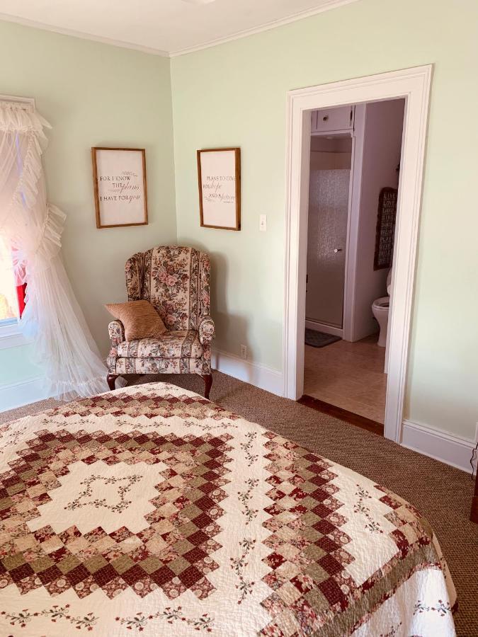 Centennial Inn Bed & Breakfast Conneaut Εξωτερικό φωτογραφία